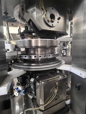 32 Stations High Speed Rotary Tablet Press with 100kN Pressure and 192000 PCS/H Capacity for Pharmaceutical Industry fornitore
