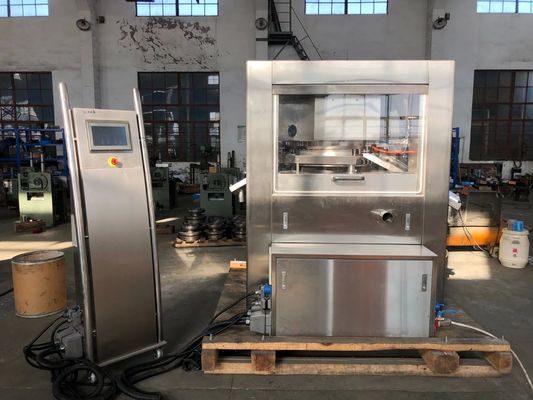 Pressa rotativa ad alta velocità per compresse con capacità 529200 PCS/H di 18 mm di diametro e controllo automatico fornitore