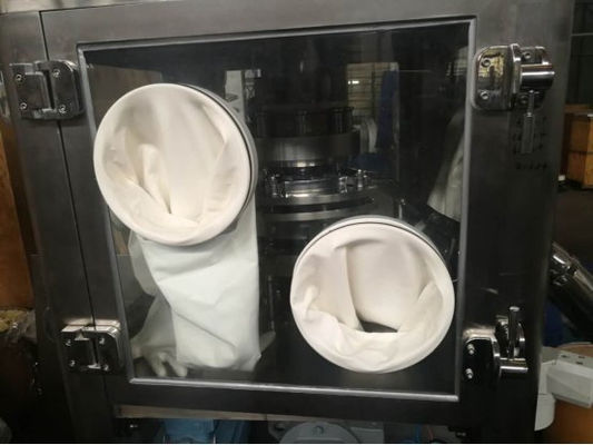 21 CFR Electronic Record Fully Enclosed Rotary Tablet Press Machine with Touch Screen and 36000 PCS/H Capacity OEB5 Level fornitore