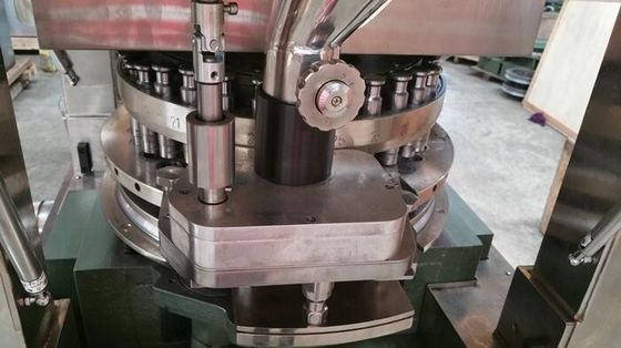 TIANHE compresse masticabili Rotary Tablet Press Machine Capacità 170000 compresse all' ora fornitore