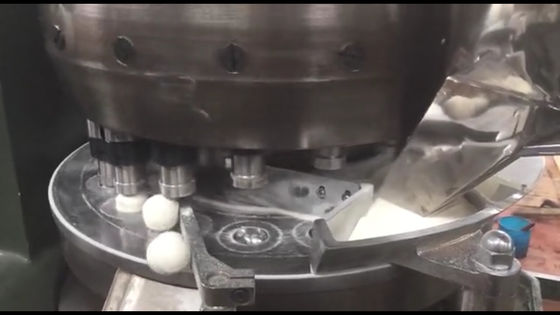 TIANHE Mollifere Rafrescante a sfera di naftalina Macchina di spremitura a polvere a sfera di canfora fornitore