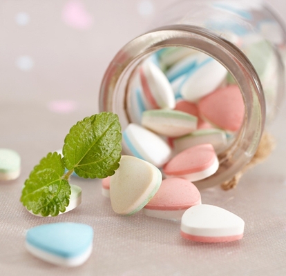 TIANHE Multi Color Candy Automatic Tablet Press Machine per le vitamine masticabili fornitore